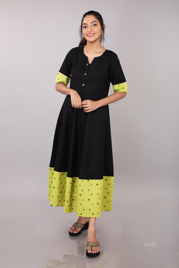 Embroidered Cotton Flared Kurta